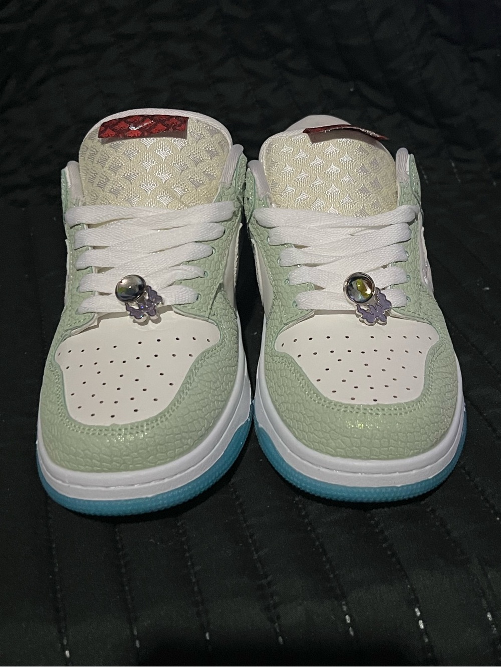 Nike SB Kids Mint Green and White Low-Top Sneakers